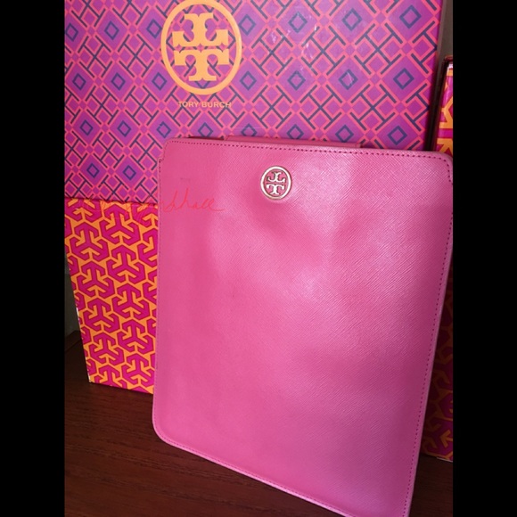 Tory Burch Handbags - Tory Burch IPAD PINK Case Cover Saffiano Leather☎️